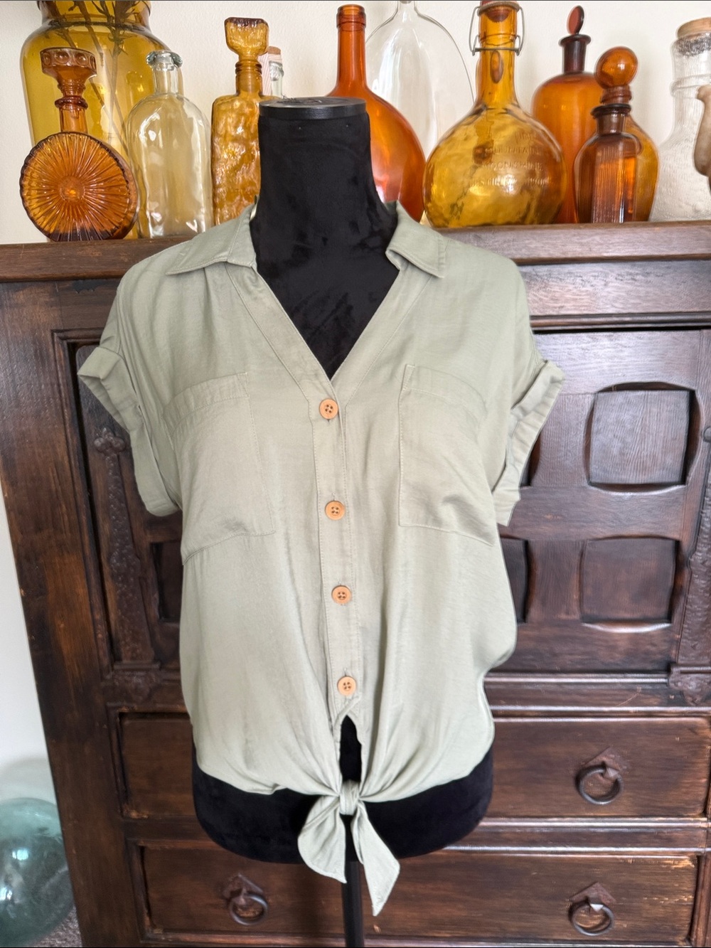 NWT Joie Sage Green Short-Sleeve Button-Front Tie Blouse